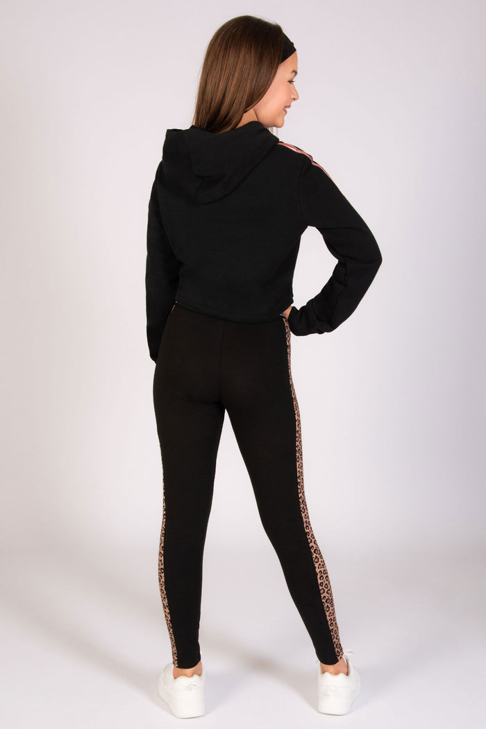 Girls' black and leopard pattern leggings for dance classes