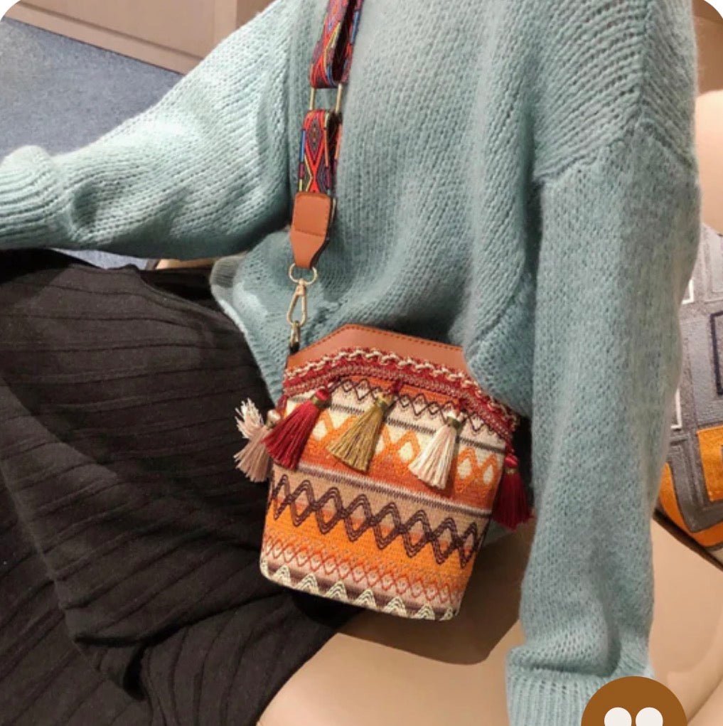 üî•Limited Time Offerüî•Handmade Native American Handbagsüßµ