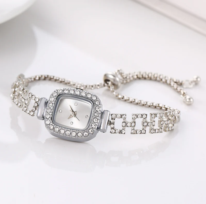 ‚ú®‚ù§Ô∏èWomen Drawstring Bracelet Watch Square Quartz