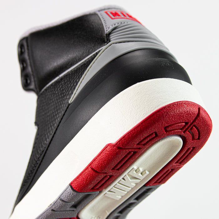 Air Jordan 2 Retro GS (Black/Cement Grey-Fire Red)
