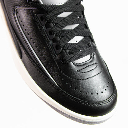 Air Jordan 2 Retro GS (Black/Cement Grey-Fire Red)
