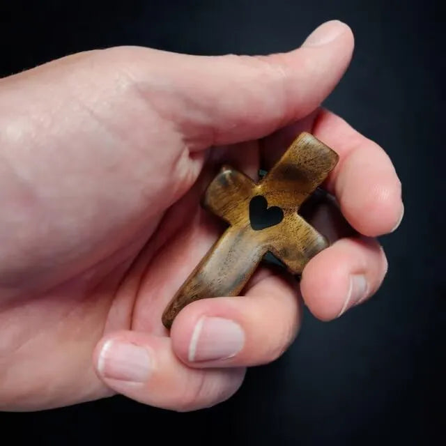 üèÜFlash Sale‚ö° 50K+ SOLD! ‚úùÔ∏è100% Handmade Wooden Cross My Heart