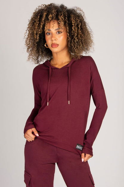 Women's burgundy viscose hoodie with fitted sleeves