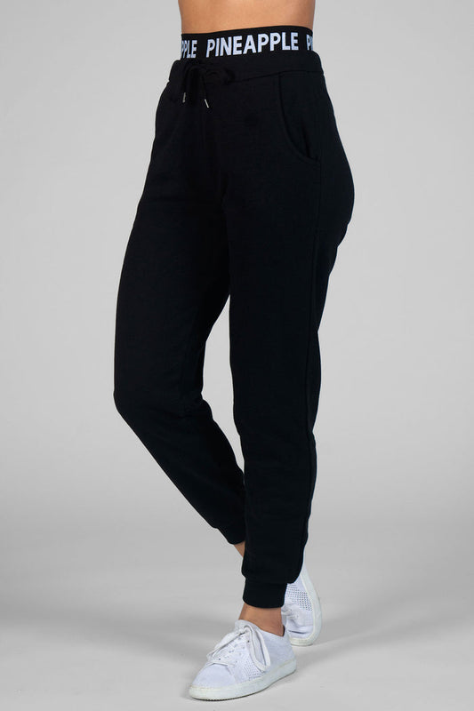 Woman wearing Pineapple black Double Trackpants
