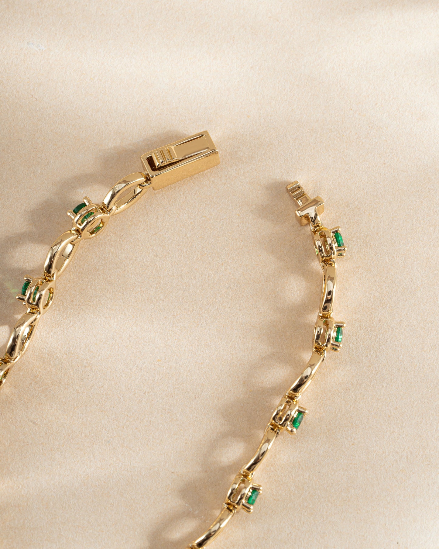 Emerald Lilly Tennis Bracelet