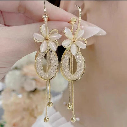 ‚ú®üå∏Elegant Flower Tassel Dangle Earrings