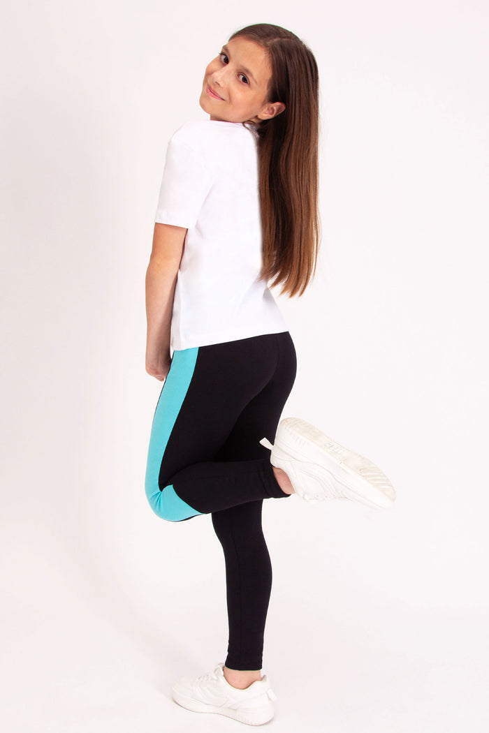 Basic white t-shirt for kids with subtle turquoise design details at the front.