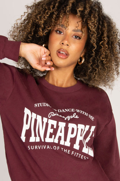 burgundy crewneck sweatshirt in oversized fit for women