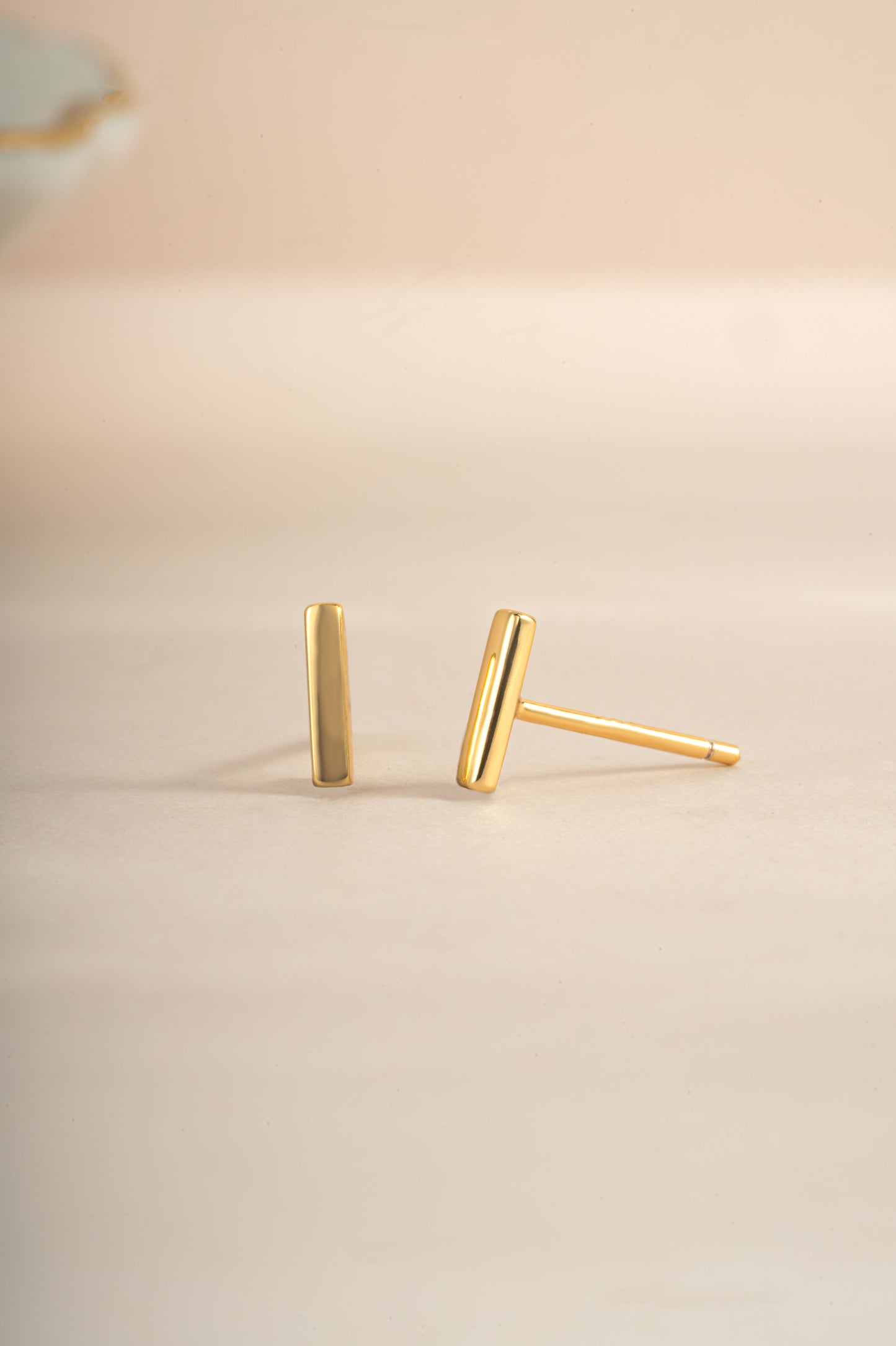 Plain Bar Studs