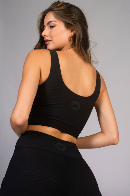 ribbed seamless black sports bra for women from Pineapple