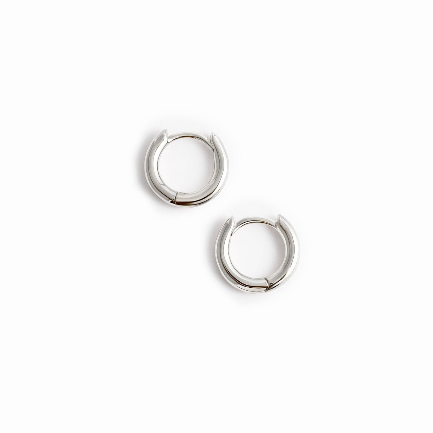 8mm Minimalist Small Hoop Earrings