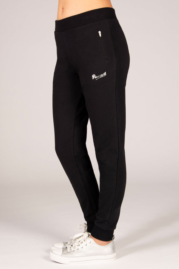 Black joggers with size zip pockets for girls