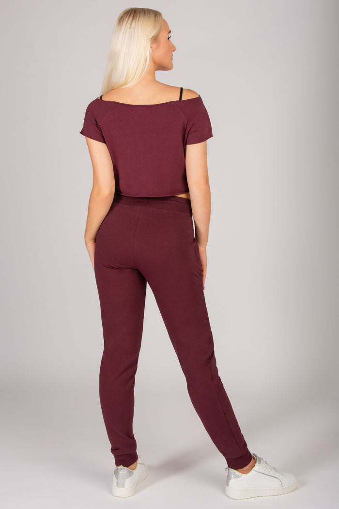 Burgundy skinny fit joggers with elasticated waistband.