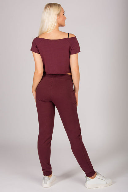 Burgundy skinny fit joggers with elasticated waistband.