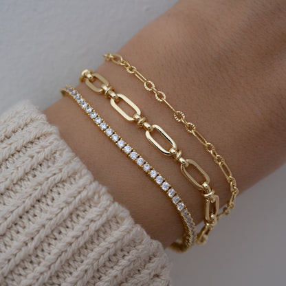 Tennis Bracelet w Latch