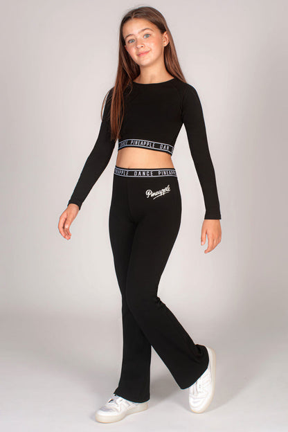 Black fitted crop top with long sleeves made in stretchy fabric is perfect for girls exercising and dancing.