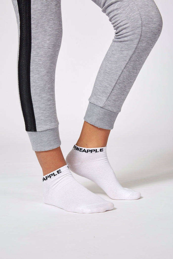 Woman wearing White Ankle Socks
