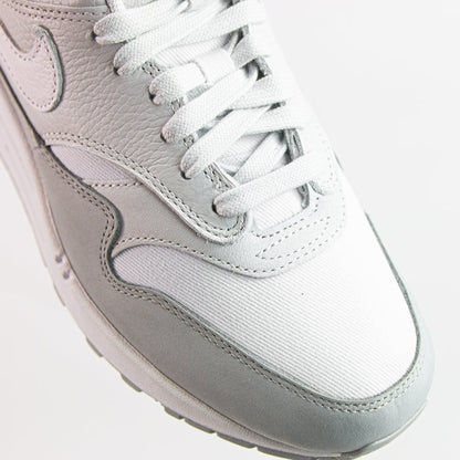 W Air Max 1 '87 LX NBHD (Photon Dust/White)