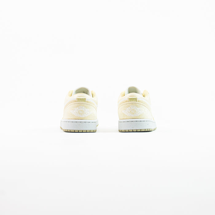 Wmns Air Jordan 1 Low SE (Team Gold/Sail)