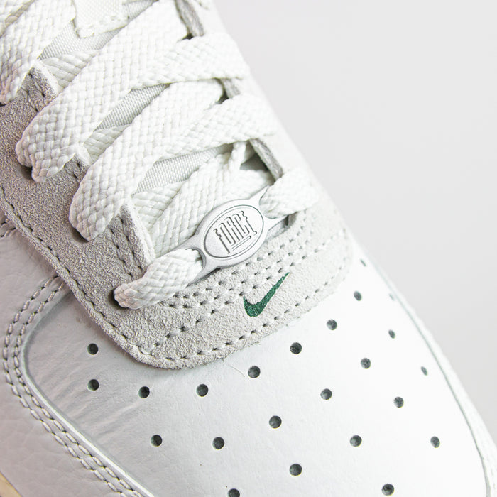 WMNS Air Force 1 '07 LX (Summit White/Gorge Green)