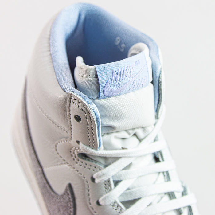 Wmns Jordan Air Ship PE SP (Summit White/Rush Fuchsia)