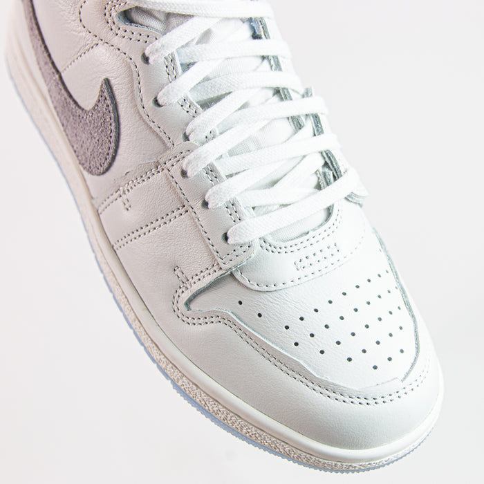 Wmns Jordan Air Ship PE SP (Summit White/Rush Fuchsia)