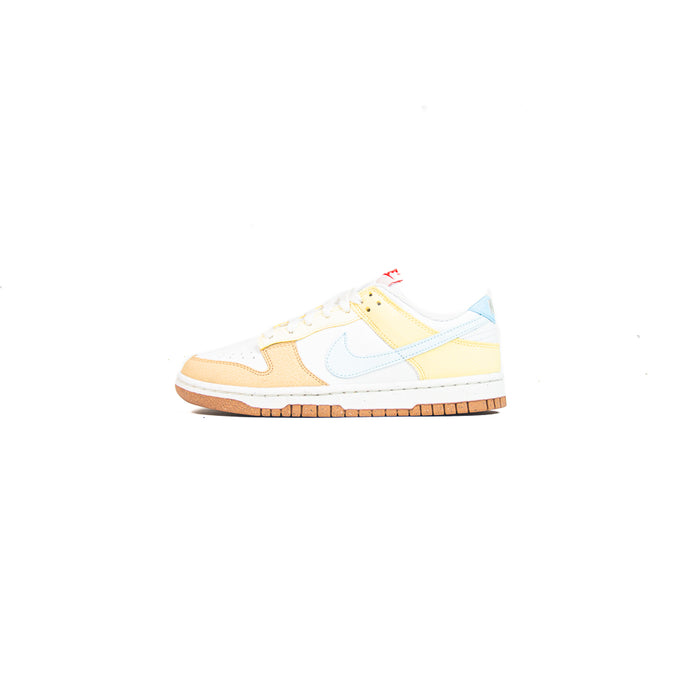 WMNS Dunk Low (Summit White/Glacier Blue)
