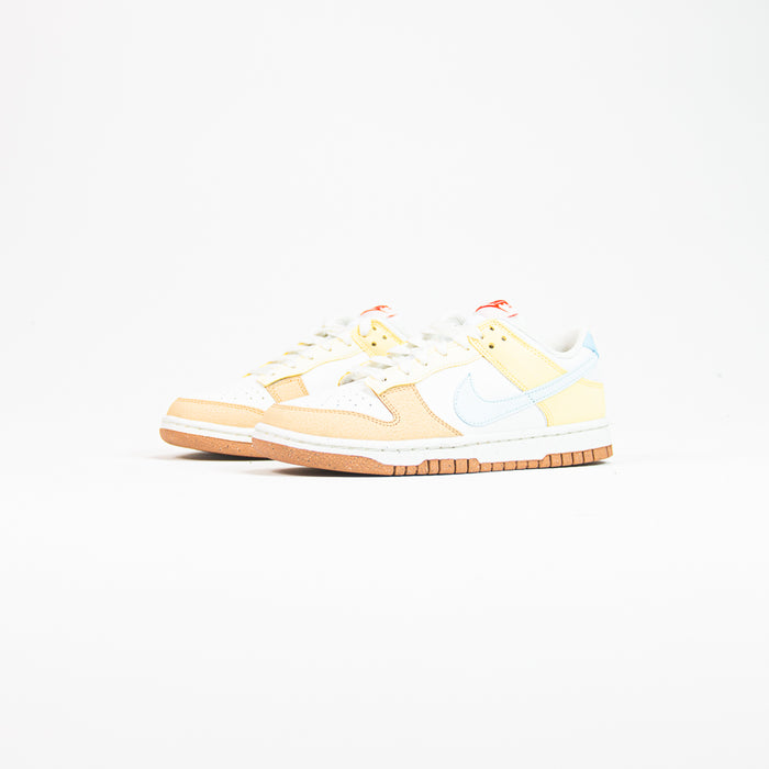 WMNS Dunk Low (Summit White/Glacier Blue)