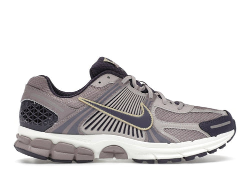 Nike Zoom Vomero 5 Platinum Violet